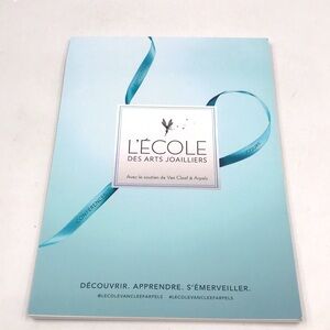 L’ecole Des Arts Joailliers Notepad by Van Cleef & Arpels